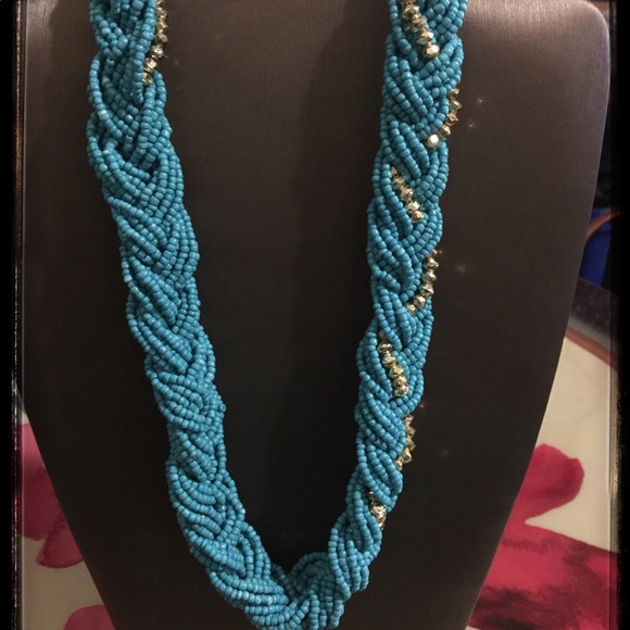 Jewelry - Ladies Fashion Beaded and Twisted Necklace